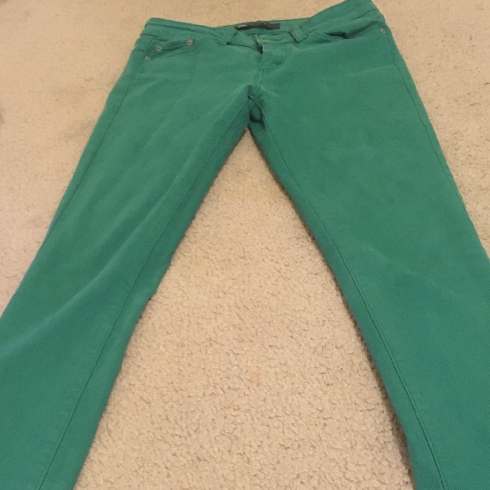 Green Levi jeggings
